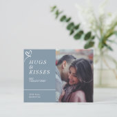 Senden von Hugs & Kisses mit benutzerdefinierten F Postkarte (Stehend Vorderseite)