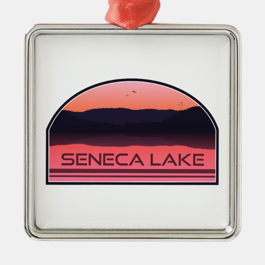 Seneca Lake New York Red Sunrise Ornament Aus Metall (Vorne)