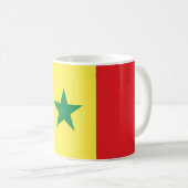 senegalesische Flagge Kaffeetasse (VorderseiteRechts)