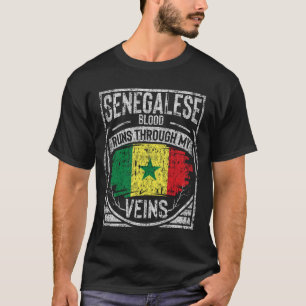 Senegalesisches Blut fließt durch meine Adern T-Shirt