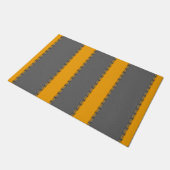 Senfgelbe Streifen, grau genäht Fußmatte (Schrägansicht)