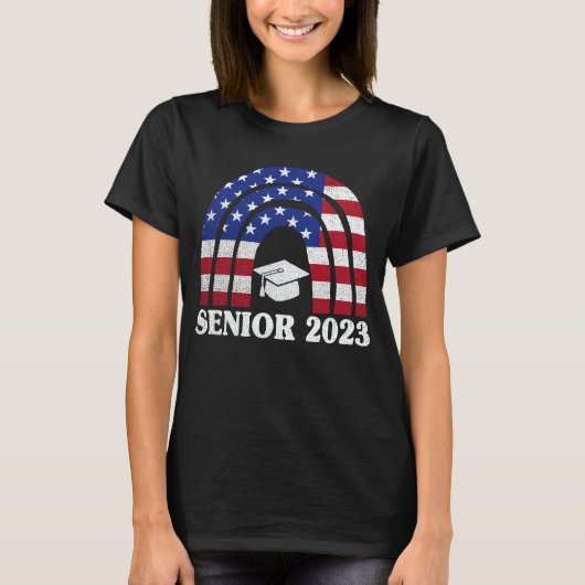 Senior 2023 US American Flag Abschluss Gift T-Shirt (Vorderseite)