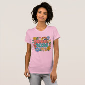 Senior 2026 Retro-Regenbogen-Design T-Shirt (Vorne ganz)