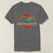 Senior 3D Artist Dinosaurier T-Shirt (Design vorne)