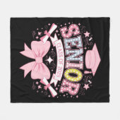 Senior Class of 2025 Abschluss Pink Coquette Bow Fleecedecke (Vorderseite (Horizontal))