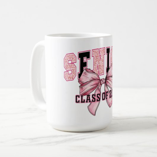 Senior Class of 2025 Pink Bow Kaffeetasse (Vorderseite Links)