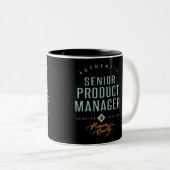 Senior Product Manager Zweifarbige Tasse (VorderseiteRechts)