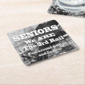 Senioren sind wir die dritte Eisenbahn Rechteckiger Pappuntersetzer (angewinkelt)