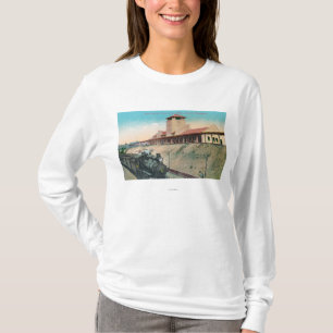 Senken Sie Ansicht des großen Norddepots und T-Shirt