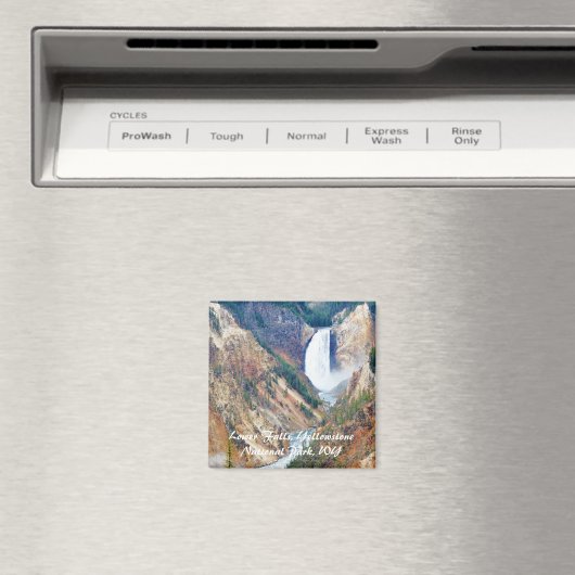 Senken Sie Fälle, Yellowstone-Park, WY Magnet (In Situ (Geschirrspüler))