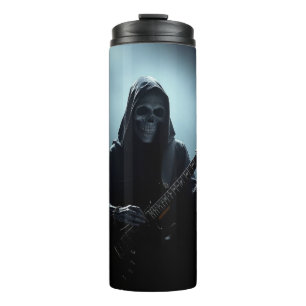 Sensenmann auf der Bühne mit Gitarre Thermosbecher