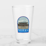 Seoul South Korea Travel Art Vintag Glas<br><div class="desc">Seoul Retro Vektorgrafik Design. Seoul,  die Hauptstadt Südkoreas,  ist eine riesige Metropole,  in der moderne Wolkenkratzer,  High-Tech-U-Bahnen und Pop-Kultur buddhistische Tempel,  Paläste und Straßenmärkte treffen.</div>