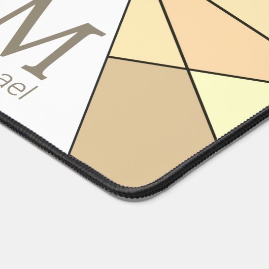 Sepia-braunes Retro-Mosaikdreieck-Muster Monogramm Schreibtischunterlage (Ecke)