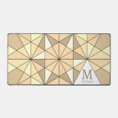 Sepia-braunes Retro-Mosaikdreieck-Muster Monogramm Schreibtischunterlage (Vorderseite)