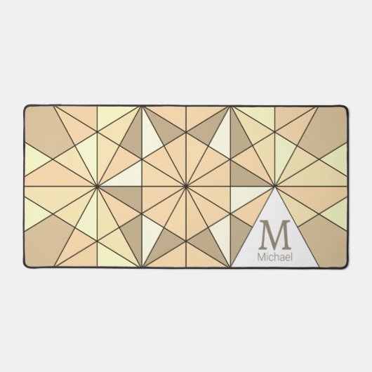 Sepia-braunes Retro-Mosaikdreieck-Muster Monogramm Schreibtischunterlage (Vorderseite)
