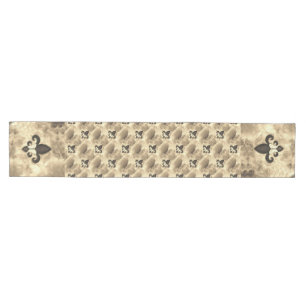 Sepia Butterfleur Tan Butterfly über Lilie Mittelgroßer Tischläufer