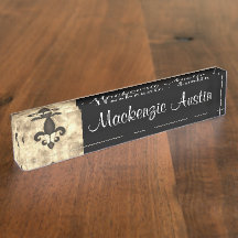 Sepia Butterfleur | Tan Butterfly über Lilie