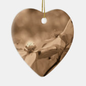 Sepia Dogwood Blossoms Blume Keramikornament (Rechts)