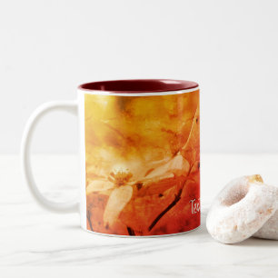 Sepia Dogwood Floral Art Personalisiert Zweifarbige Tasse