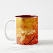 Sepia Dogwood Floral Art Personalisiert Zweifarbige Tasse (Links)