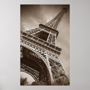 Sepia Eiffel Tower von unten Poster