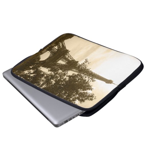 Sepia-Eiffelturm Laptopschutzhülle (Vorne Knopf)