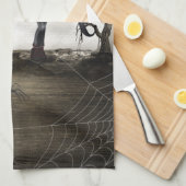 Sepia Goth Girl Handtuch (Viertel Falte)