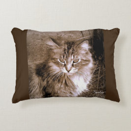 Sepia Maine Coon Cat Throw Pillow Zierkissen