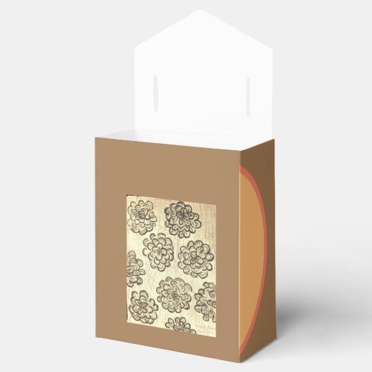 Sepia Marigolds Geschenkschachtel (Geöffnet)