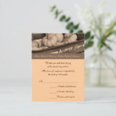 Sepia Pumpkins Wagon Wedding RSVP Karte (Stehend Vorderseite)