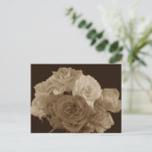 Sepia Rose Bouquet Postkarte (Stehend Vorderseite)