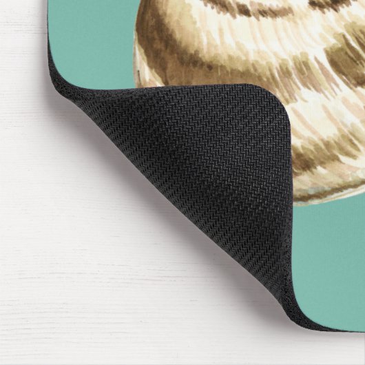 Sepia Stripte Muschel auf Aquamarin Mousepad (Ecke)