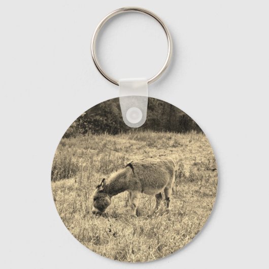 Sepia Tone Donkey in einem Feld. Schlüsselanhänger (Vorderseite)
