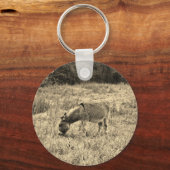Sepia Tone Donkey in einem Feld. Schlüsselanhänger (Vorderseite)