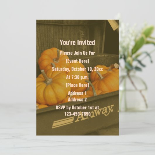 Sepia Wagon Orange Pumpkins Fall Party Einladung (Stehend Vorderseite)