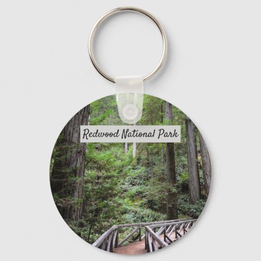 Sequoias mit Holzbrücke | Redwood National Park Schlüsselanhänger (Vorderseite)