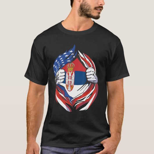 Serbien Flaggenamerikaner mit Stolz auf mein serbi T-Shirt (Vorderseite)