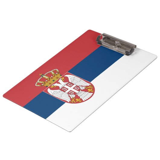 Serbische Flagge Klemmbrett (Schrägansicht)
