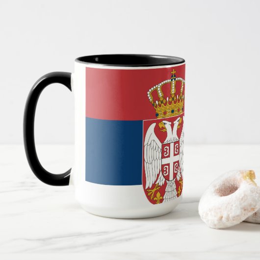 Serbische Flagge Tasse (Mit Donut)
