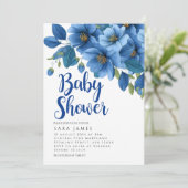 Serene Azure Bloom Baby Shower Invitation Einladung (Stehend Vorderseite)