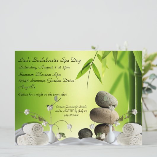 Serene Bachelorette Custom Wellness-Center Day Einladung (Stehend Vorderseite)