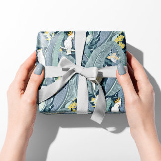 Serene Blue Banana Leaf Oase mit Cockatoos Geschenkpapier