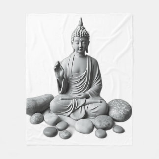 Serene Buddha mit Steinen und Pflanze Fleecedecke