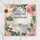 Serene Garden Wreath: Pastel Floral Elegante Geschenkanhänger (Vorderseite)