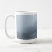 Serene Gray Snowy Peaks Tasse (Links)