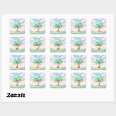 Serene Green Tree and Pastel Clouds Quadratischer Aufkleber (Blatt)