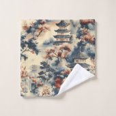 Serene Pagodas in einer Bergwelt Badhandtuch Set (Waschlappen)