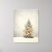 Serene Snowy Weihnachtsbaum mit Goldenem Glanz Leinwanddruck (Vorderseite)