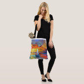 Serene Sunset Sailboat Art Tasche (Am Model)