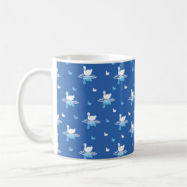 Serene Waters - Spielerisches Muster des Swan Lake Kaffeetasse